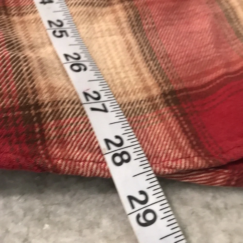 Field & Stream Flannel Shirt Mens Medium Red Plaid Farmer Gorpcore Long Sleeves - Picture 5 of 6